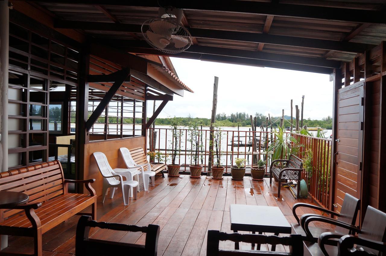 At Pier Hostel Lanta Ko Lanta المظهر الخارجي الصورة