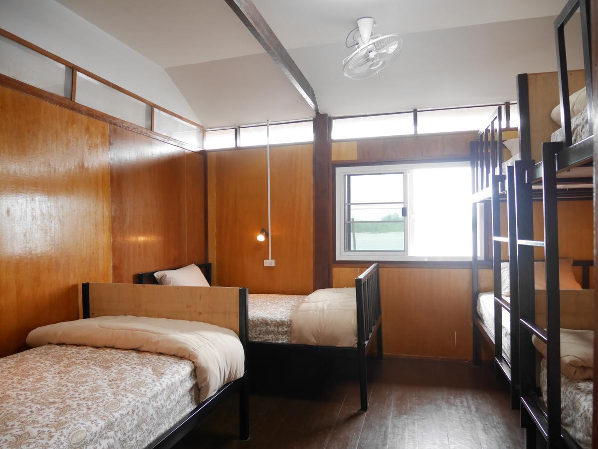 At Pier Hostel Lanta Ko Lanta المظهر الخارجي الصورة