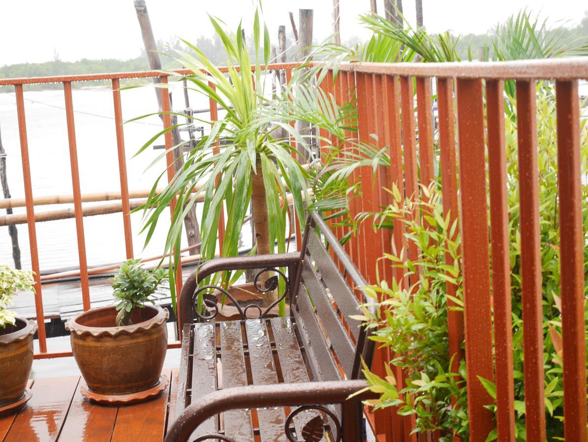 At Pier Hostel Lanta Ko Lanta المظهر الخارجي الصورة