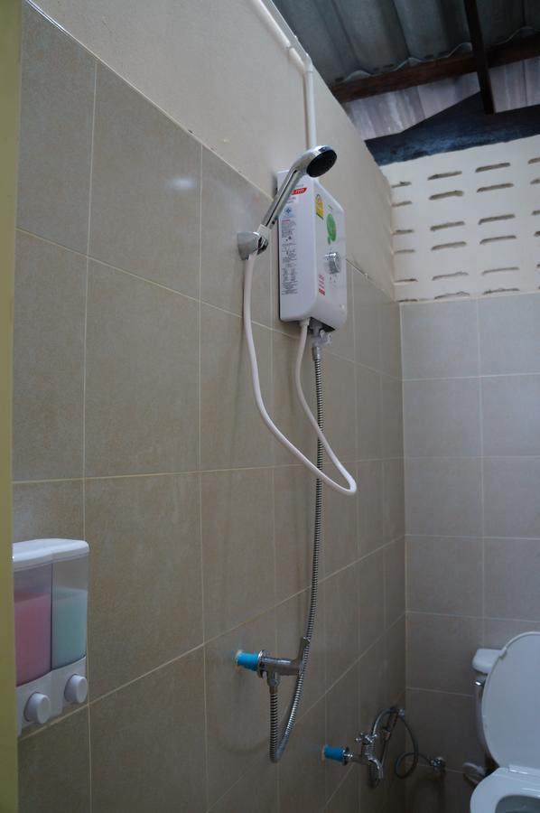 At Pier Hostel Lanta Ko Lanta المظهر الخارجي الصورة