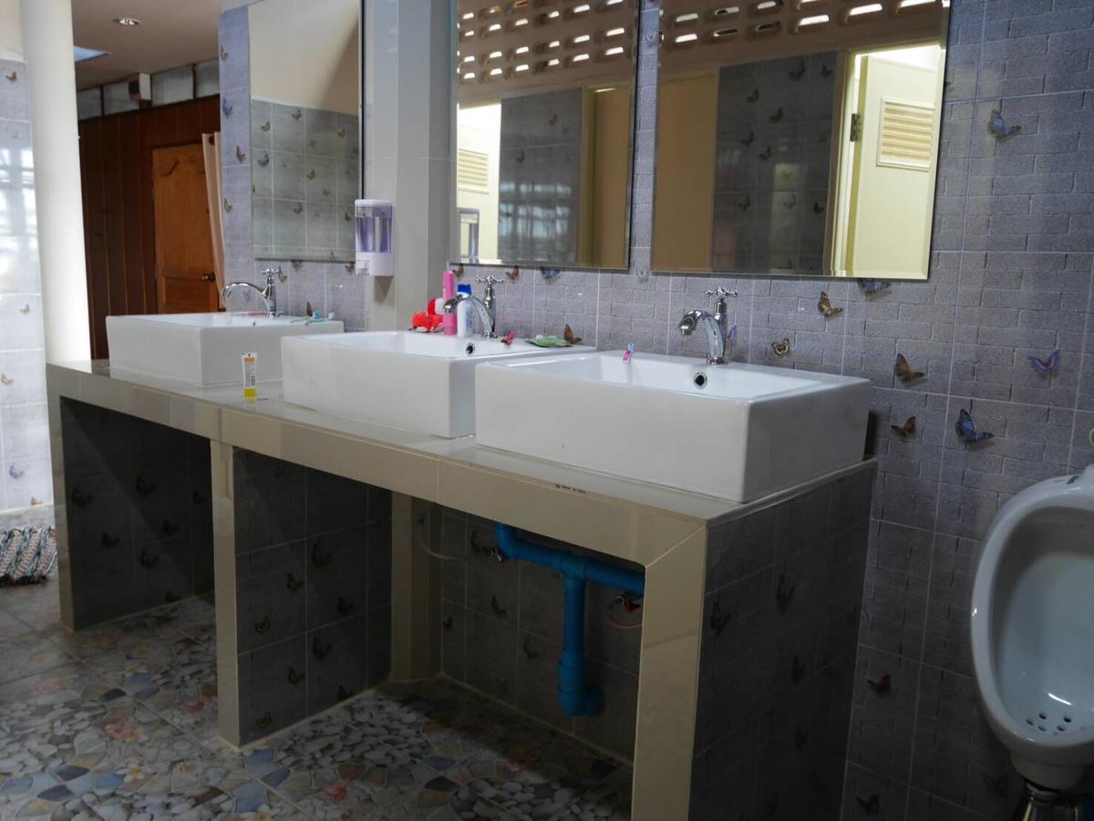 At Pier Hostel Lanta Ko Lanta المظهر الخارجي الصورة
