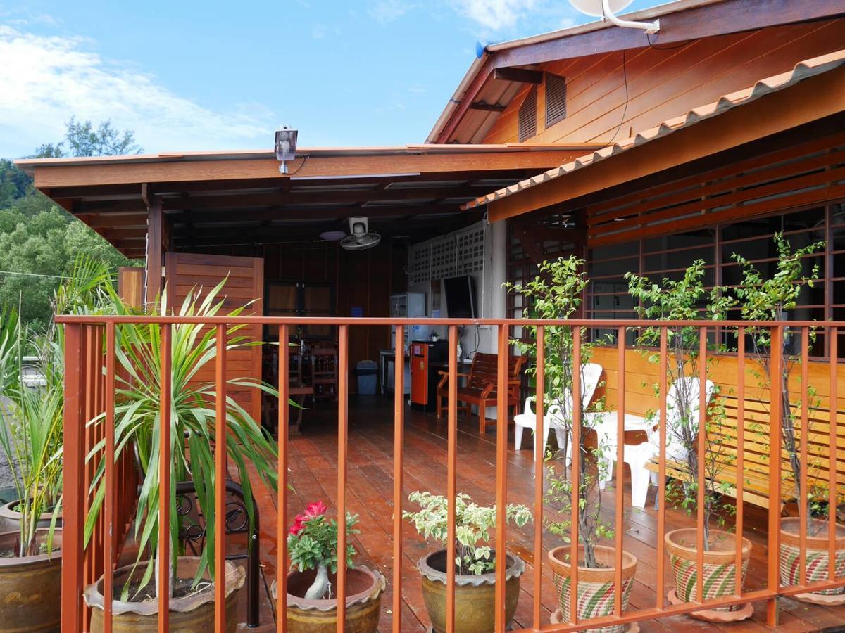 At Pier Hostel Lanta Ko Lanta المظهر الخارجي الصورة